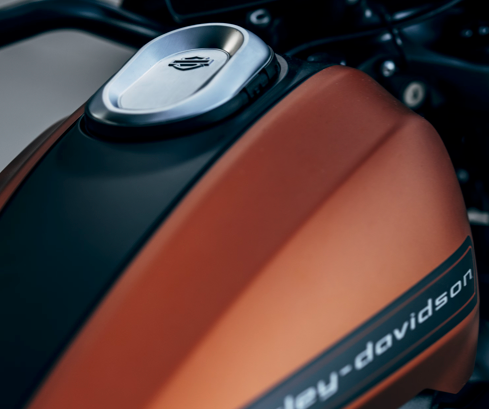 SWISSVAX & Harley-Davidson Beauty Center: Where legends meet high gloss